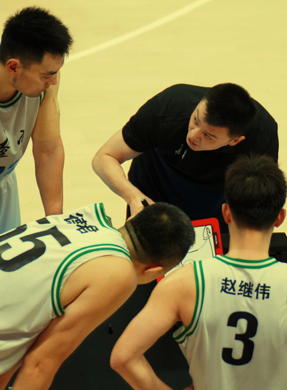 旺财28-若杨鸣回归，赵继伟留队，再找3到4名顶级外援,辽篮能否重塑辉煌?